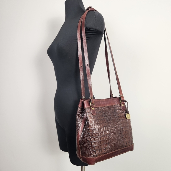 Brahmin Handbags - VTG BRAHMIN Brown Reptile Embossed Leather Purse